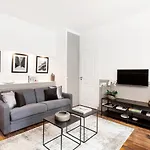 LivinParis - Luxury 2 Bedrooms Grands-Boulevards I